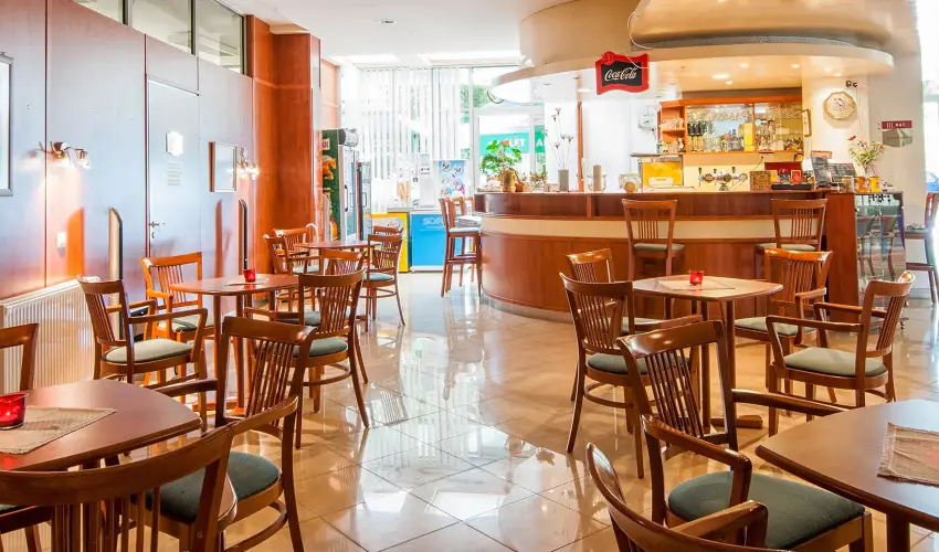 Apartman Hotel Bk, Bkfrd