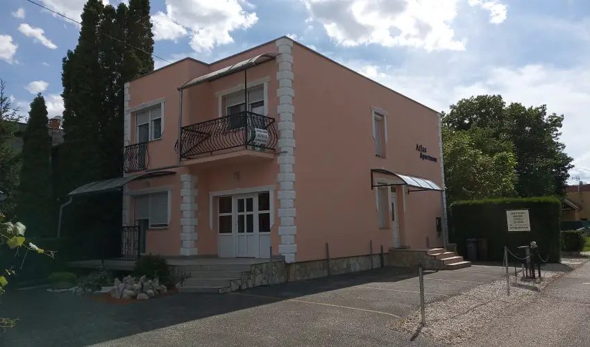 Atlas Apartman B�k, B�kf�rd�