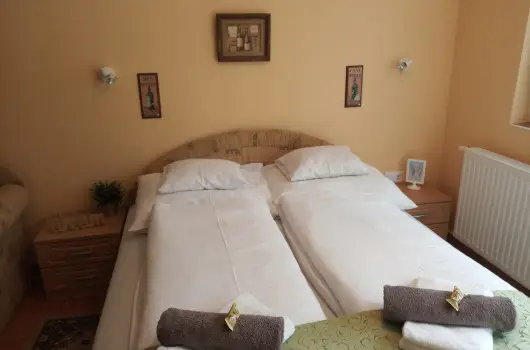 Atlas Apartman, B�k, B�kf�rd�