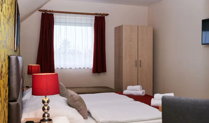 Brigitte Apartman Bk, Bkfrd