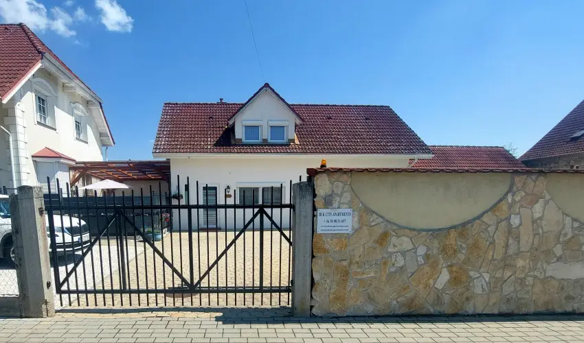 Bk City Apartments Bk, Bkfrd