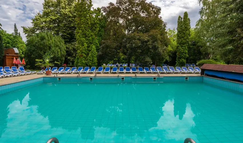 Ensana Thermal Srvr Srvr