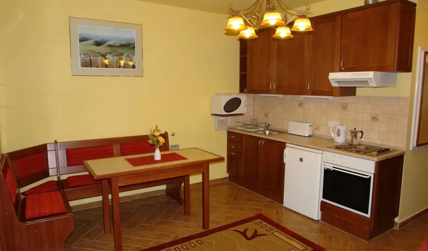 HoldLux Apartmanok Sárvár