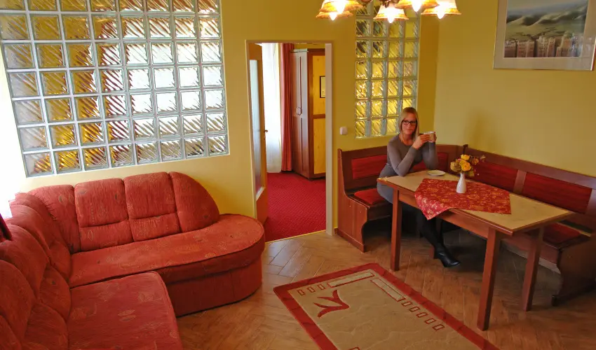 HoldLux Apartmanok Sárvár