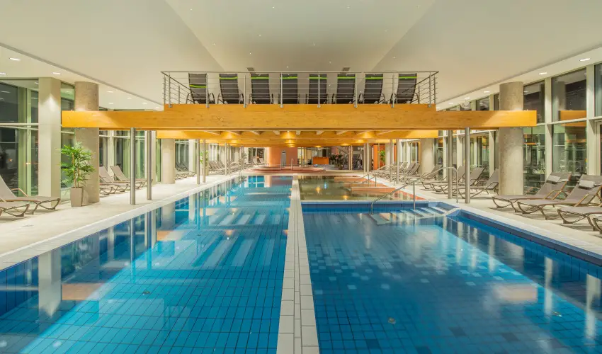 Greenfield Hotel Golf & Spa Bk, Bkfrd