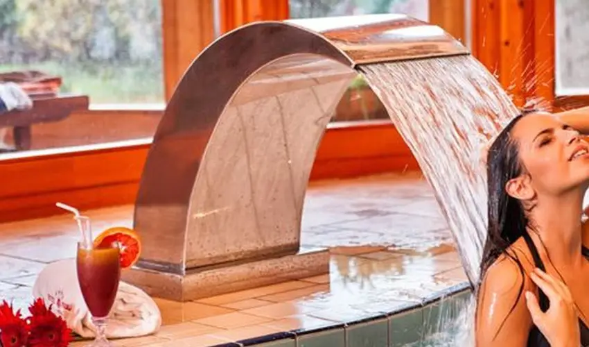 Hotel Piroska Bk, Bkfrd