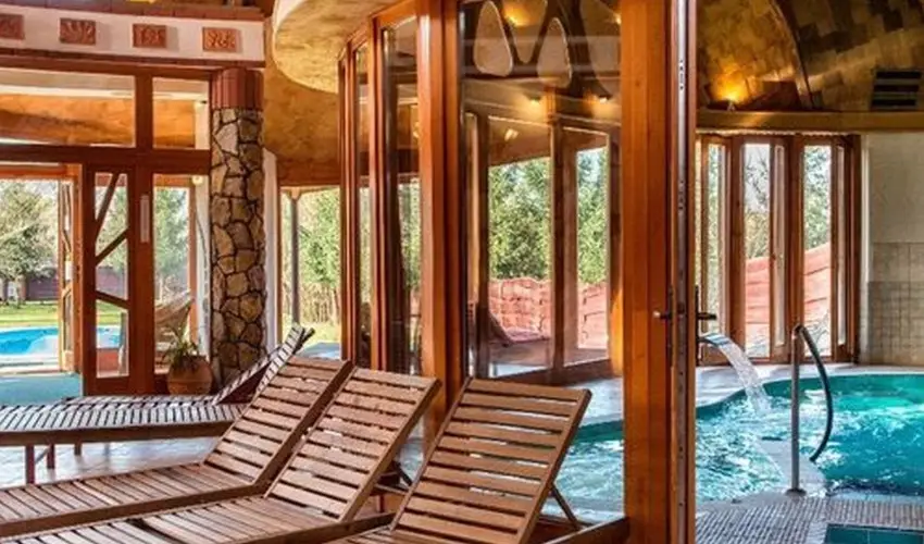 Hotel Piroska Bk, Bkfrd