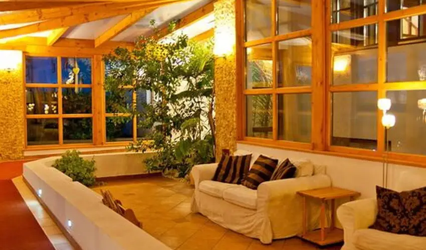 Hotel Piroska Bk, Bkfrd