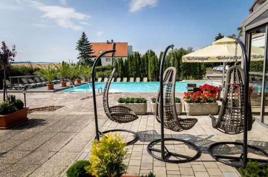 Sopron Hotel, Sopron, Bk, Bkfrd - 30 km