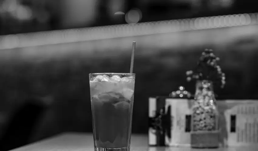 Hotel Vikt�ria S�rv�r