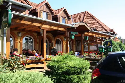 Jo Fogad Wellness Panzi, Rbapaty, Bk, Bkfrd - 17 km