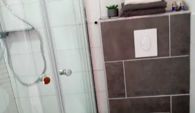 K�szeghegyalja Vend�gh�z Horv�tzsid�ny