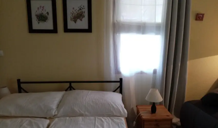 K�szeghegyalja Vend�gh�z Horv�tzsid�ny