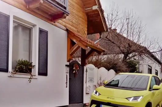 K�szeghegyalja Vend�gh�z, Horv�tzsid�ny, B�k, B�kf�rd� - 11 km