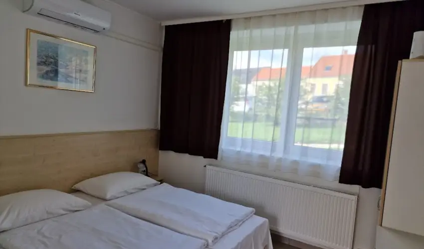 Lencss Apartmanhz Apartmanok Sopron