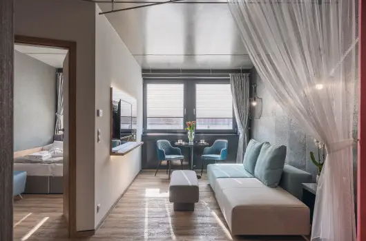 Onyx Luxury S�rv�r, S�rv�r, B�k, B�kf�rd� - 21 km