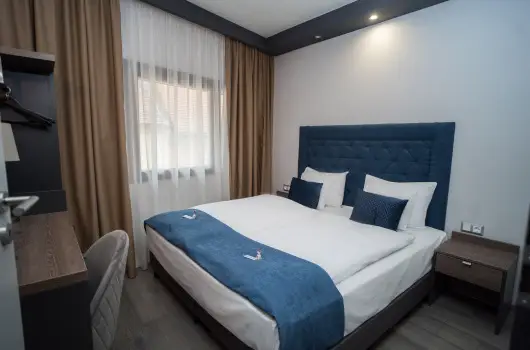 Palatinus Hotel, Sopron, Bk, Bkfrd - 29 km