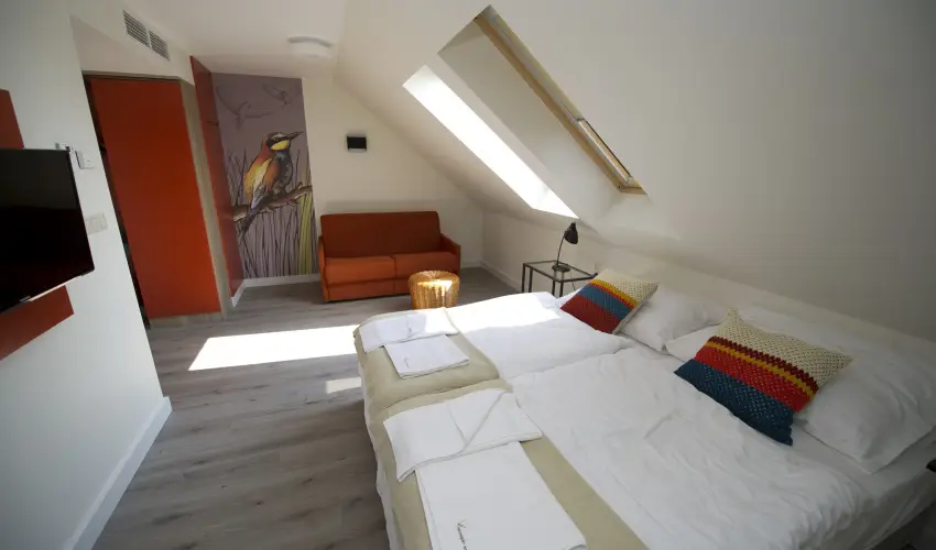 Vadkert Major S�rv�r