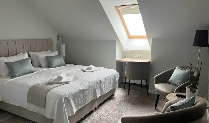 Vadkert Major S�rv�r